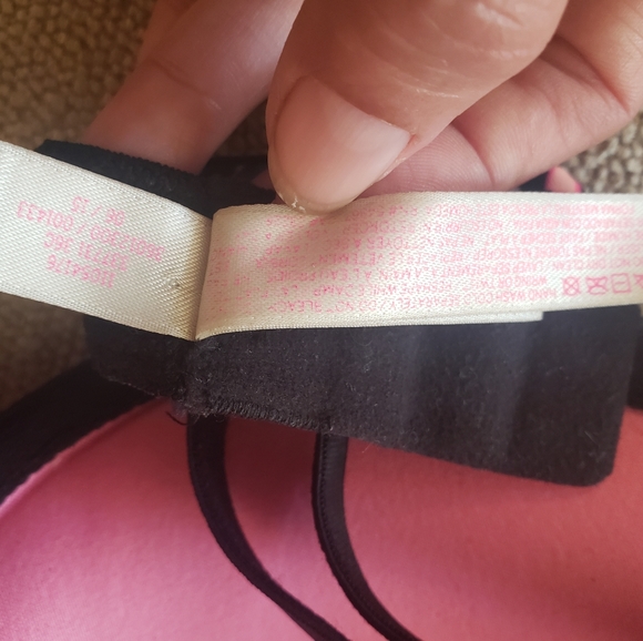 Victoria's Secret Pink multi striped bra 32C - Picture 2 of 7